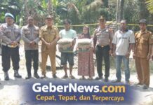 Polisi Tanggap Cepat! Polsek Teluk Mengkudu Sergai Turun Langsung Bantu Korban Kebakaran di Bogak Besar