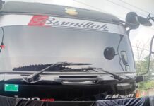 Gagal Mendahului, Motor Berpenumpang Tiga Tabrakan dengan Tronton di Sei Buluh, Tiga Pelajar Terluka
