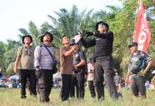 Semarakkan Jelang HUT Bhayangkara ke-80, Polres Sergai Sukses Gelar Festival Layang-Layang di Perbaungan