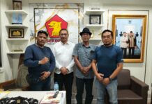 Ketum TKN Kompas Nusantara Silaturahmi dengan Anggota DPR RI Husni Mustapa di Senayan